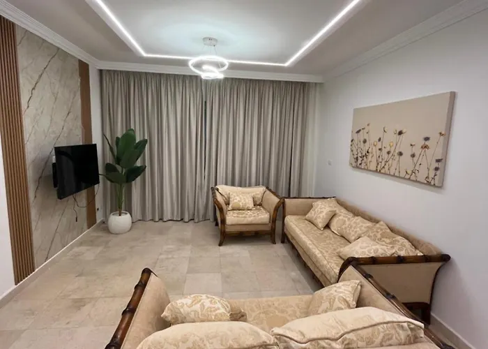 Апартаменты Sea Front 2 Bedrooms In Esplanada Хургада