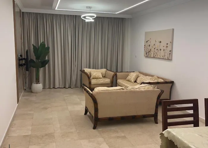 Sea Front 2 Bedrooms In Esplanada Хургада