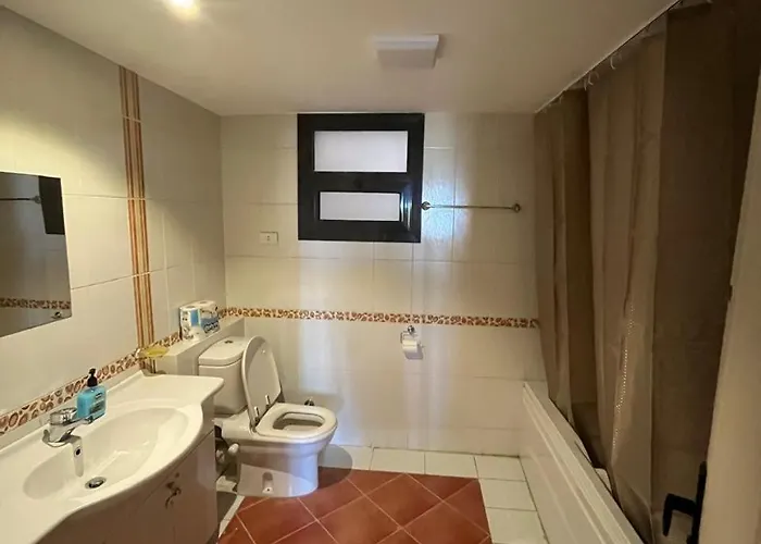 Апартаменты Sea Front 2 Bedrooms In Esplanada