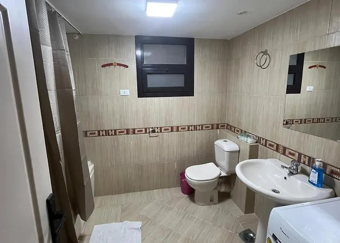 Sea Front 2 Bedrooms In Esplanada Хургада