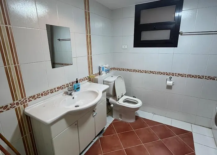 Sea Front 2 Bedrooms In Esplanada Хургада