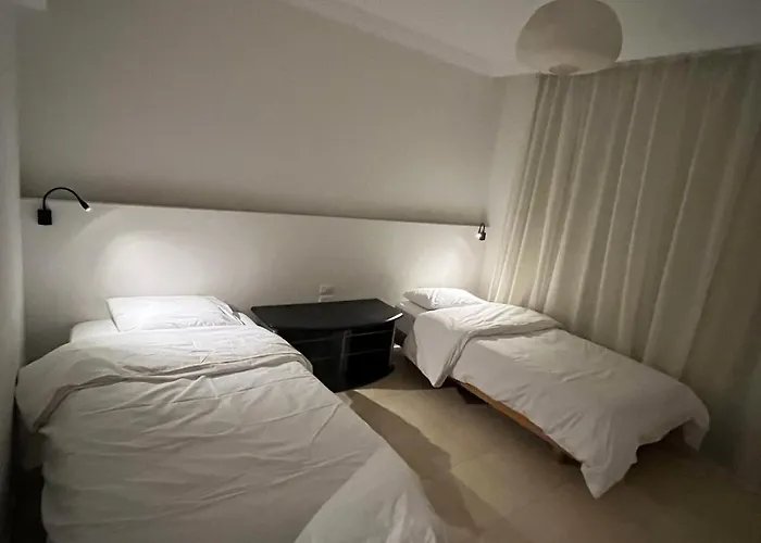 Апартаменты Sea Front 2 Bedrooms In Esplanada *