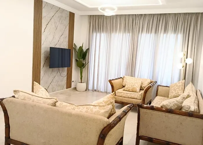 Sea Front 2 Bedrooms In Esplanada * Хургада