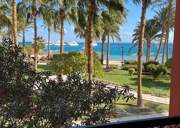 Апартаменты Sea Front 2 Bedrooms In Esplanada *